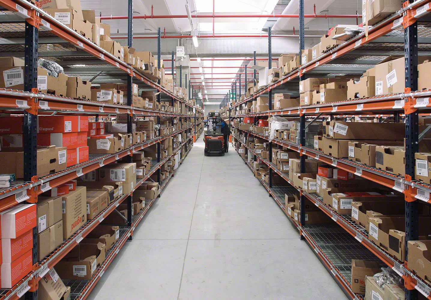 天津钟晓绿色住宅建设有限公司智慧安全用电-仓库库房方案